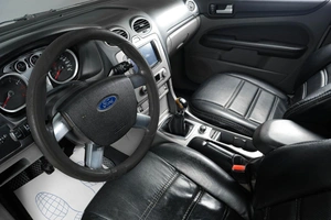 Хетчбэк Ford Focus 2008 года, 449000 рублей, Тюмень