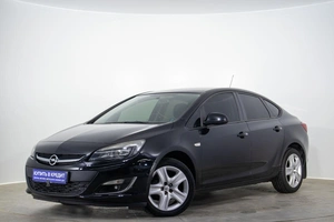 Седан Opel Astra 2012 года, 699000 рублей, Оренбург