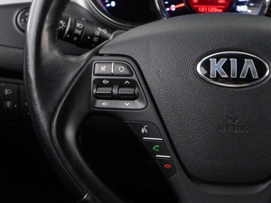 Хетчбэк Kia Ceed 2014 года, 1247077 рублей, Москва