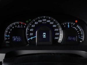 Седан Toyota Camry 2012 года, 1729000 рублей, Минеральные Воды