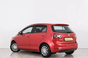 Хетчбэк Volkswagen Golf Plus 2011 года, 849000 рублей, Красноярск