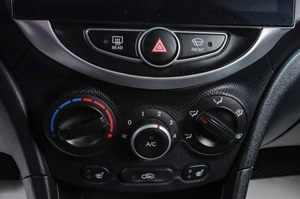 Седан Hyundai Solaris 2014 года, 989000 рублей, Челябинск