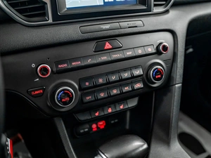 Внедорожник Kia Sportage 2017 года, 1970000 рублей, Красноярск