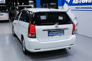Минивэн Toyota Wish 2006 года, 958000 рублей, Солонцы