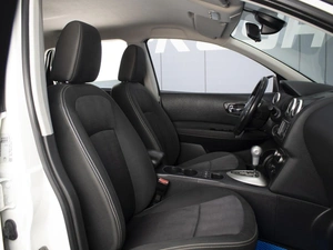Внедорожник Nissan Qashqai 2012 года, 1140000 рублей, Омск