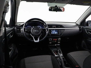 Хетчбэк Kia Rio X-Line 2018 года, 1698444 рублей, Москва