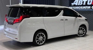 Минивэн Toyota Alphard 2020 года, 4577000 рублей, Красноярск