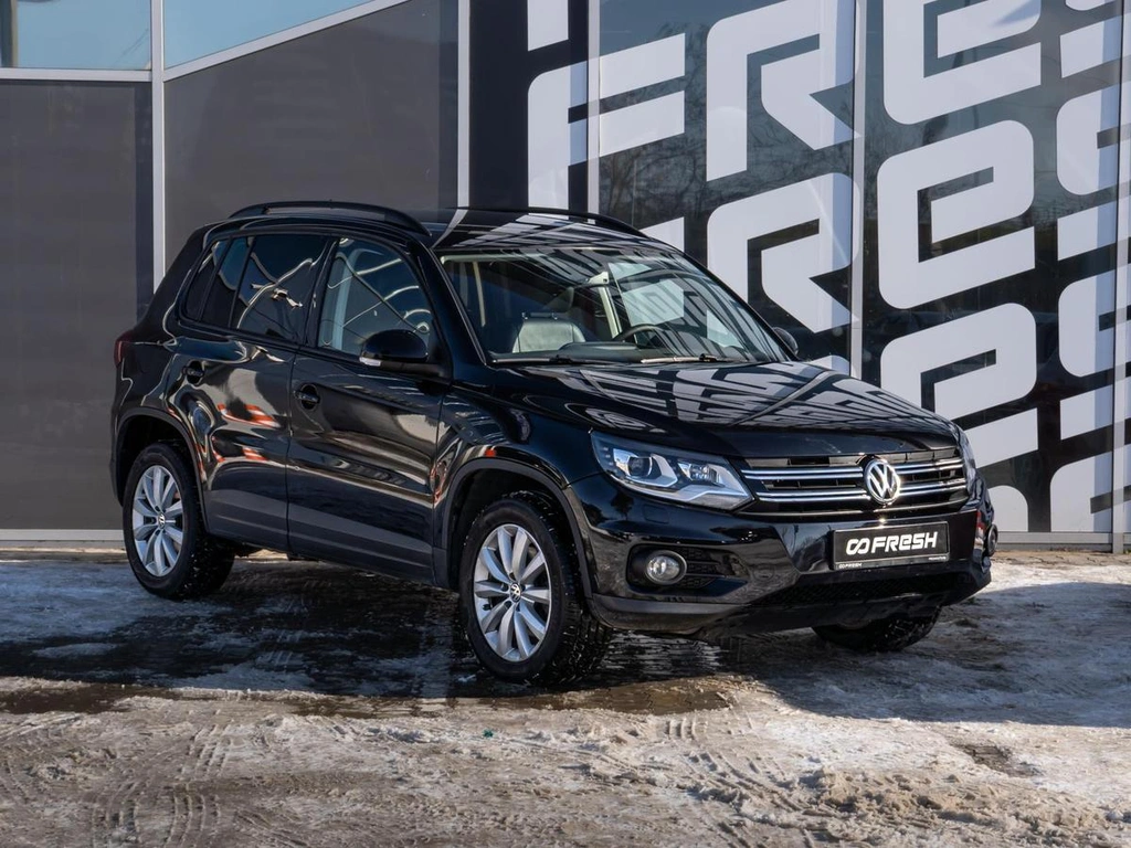 Внедорожник Volkswagen Tiguan 2015 года, 1798000 рублей, Краснодар