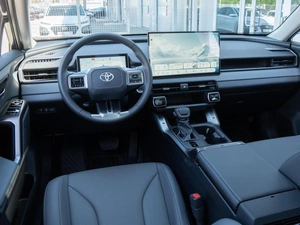 Внедорожник Toyota RAV4 2025 года, 4290000 рублей, Волгоград