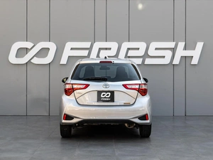 Хетчбэк Toyota Vitz 2019 года, 990000 рублей, Краснодар