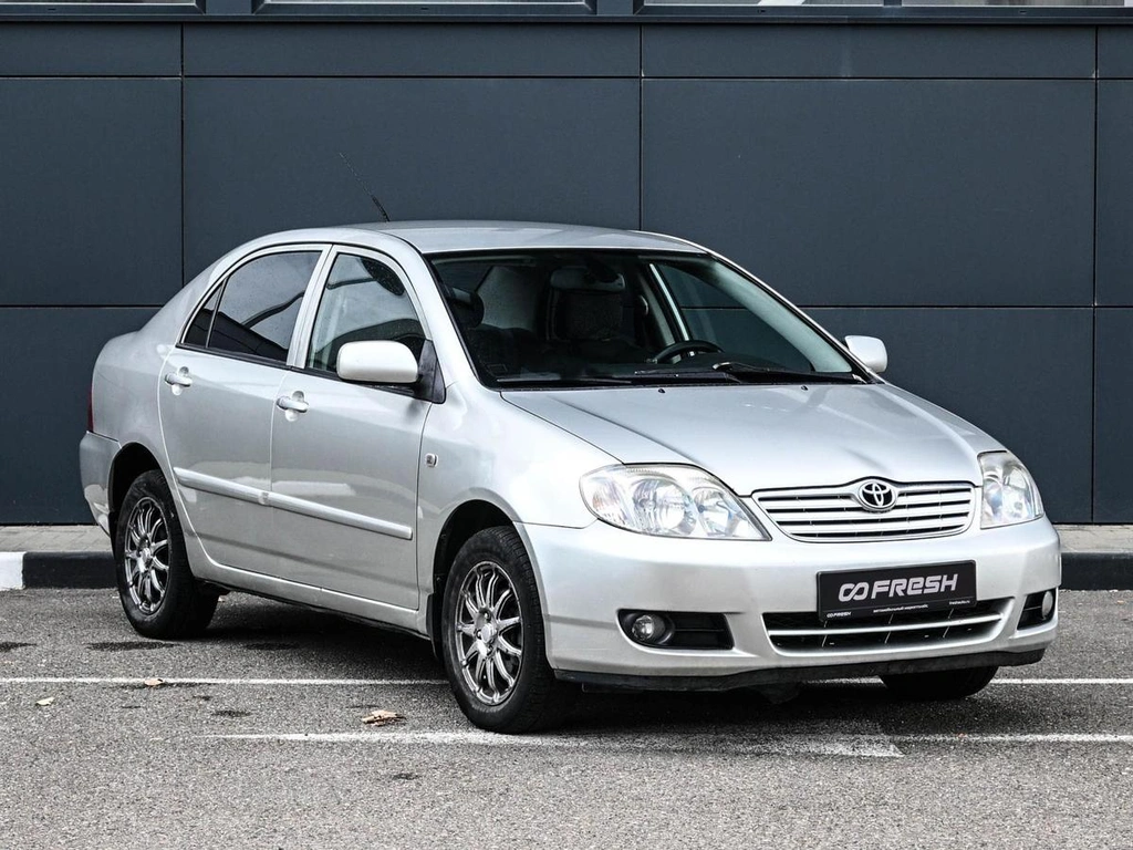 Седан Toyota Corolla 2005 года, 574000 рублей, Кирилловка