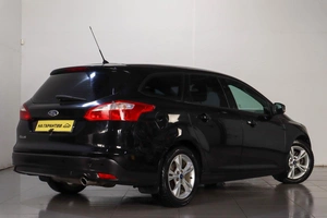 Хетчбэк Ford Focus 2012 года, 819000 рублей, Челябинск