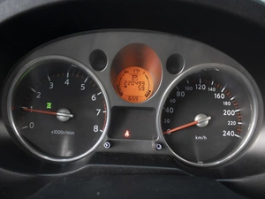 Внедорожник Nissan X-Trail 2007 года, 990000 рублей, Омск