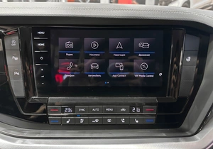 Внедорожник Volkswagen Touareg 2019 года, 4150000 рублей, Красноярск