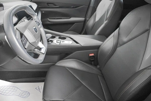 Лифтбек Changan UNI-V 2023 года, 2499000 рублей, Кемерово