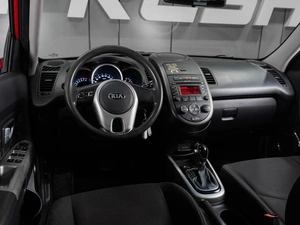 Хетчбэк Kia Soul 2013 года, 1070000 рублей, Тюмень