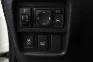 Внедорожник Nissan Juke 2013 года, 1090000 рублей, Омск