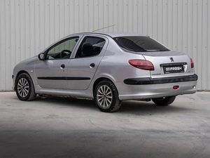 Седан Peugeot 206 2009 года, 350000 рублей, Краснодар