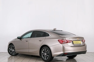 Седан Chevrolet Malibu 2022 года, 1849000 рублей, Красноярск