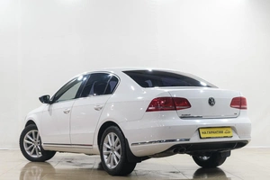 Седан Volkswagen Passat 2012 года, 1419000 рублей, Новокузнецк