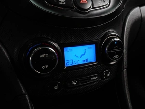 Седан Hyundai Solaris 2012 года, 799000 рублей, Воронеж