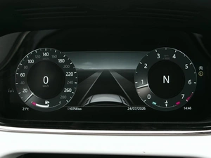 Внедорожник Land Rover Range Rover Evoque 2024 года, 5249000 рублей, Владимир
