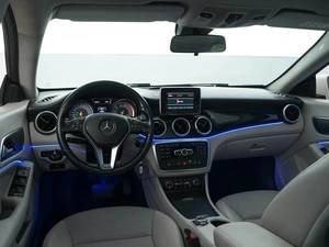 Седан Mercedes-benz CLA-класс 2014 года, 1630777 рублей, Москва
