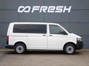 Минивэн Volkswagen Caravelle 2014 года, 2730000 рублей, Краснодар