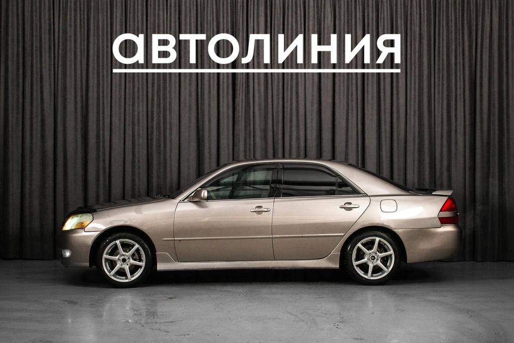 Седан Toyota Mark II 2001 года, 599000 рублей, Красноярск