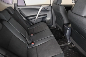 Внедорожник Toyota RAV4 2015 года, 2059000 рублей, Пермь