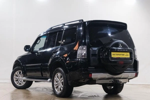 Внедорожник Mitsubishi Pajero 2011 года, 1669000 рублей, Новокузнецк