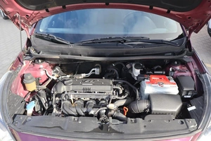 Хэтчбек Hyundai Solaris 2012 года, 850000 рублей, Мирное