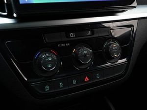 Внедорожник Skoda Kamiq 2023 года, 2357077 рублей, Москва