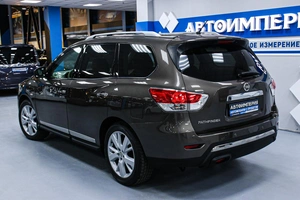 Внедорожник Nissan Pathfinder 2015 года, 2022000 рублей, Солонцы