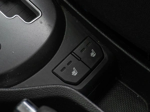 Седан Kia Rio 2013 года, 899000 рублей, Тюмень