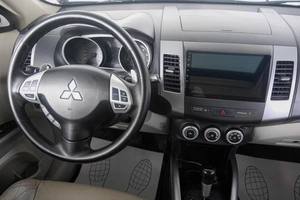 Внедорожник Mitsubishi Outlander 2008 года, 1149000 рублей, Кемерово