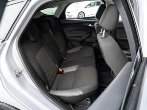 Хетчбэк Ford Focus 2012 года, 850000 рублей, Краснодар