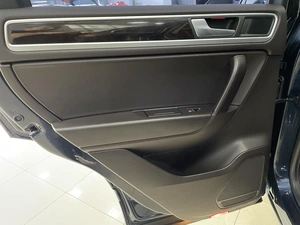 Внедорожник Volkswagen Touareg 2013 года, 1987000 рублей, Солонцы