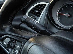 Хетчбэк Opel Astra GTC 2012 года, 850000 рублей, Краснодар