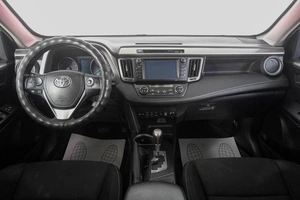 Внедорожник Toyota RAV4 2016 года, 1999000 рублей, Кемерово