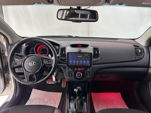 Седан Kia Cerato 2011 года, 1150000 рублей, Смоленск