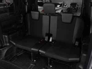 Минивэн Toyota Noah 2018 года, 2407000 рублей, Тюмень