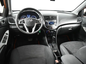 Седан Hyundai Solaris 2015 года, 1099900 рублей, Казань