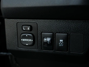 Внедорожник Toyota RAV4 2013 года, 1549800 рублей, Волгоград