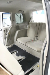 Минивэн Toyota Isis 2008 года, 998000 рублей, Солонцы