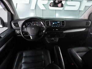 Минивэн Peugeot Traveller 2019 года, 2974000 рублей, Красный Пахарь