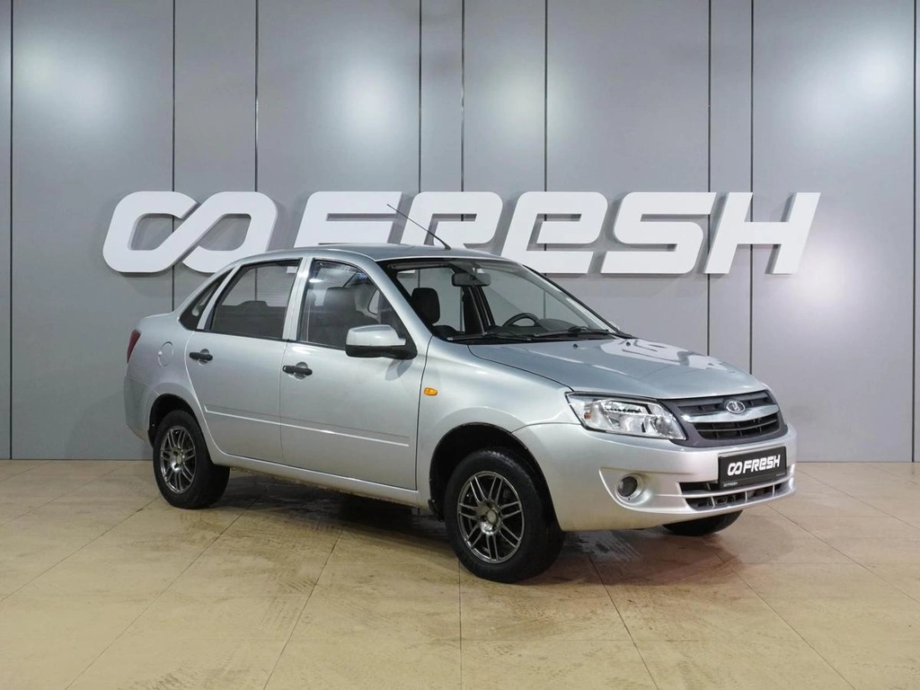 Седан ВАЗ (LADA) Granta 2012 года, 399000 рублей, Воронеж