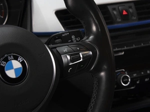 Внедорожник BMW X1 2017 года, 2300000 рублей, Омск