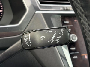 Внедорожник Volkswagen Tiguan 2017 года, 2489000 рублей, Ижевск