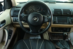 Внедорожник BMW X5 2004 года, 1059000 рублей, Омск